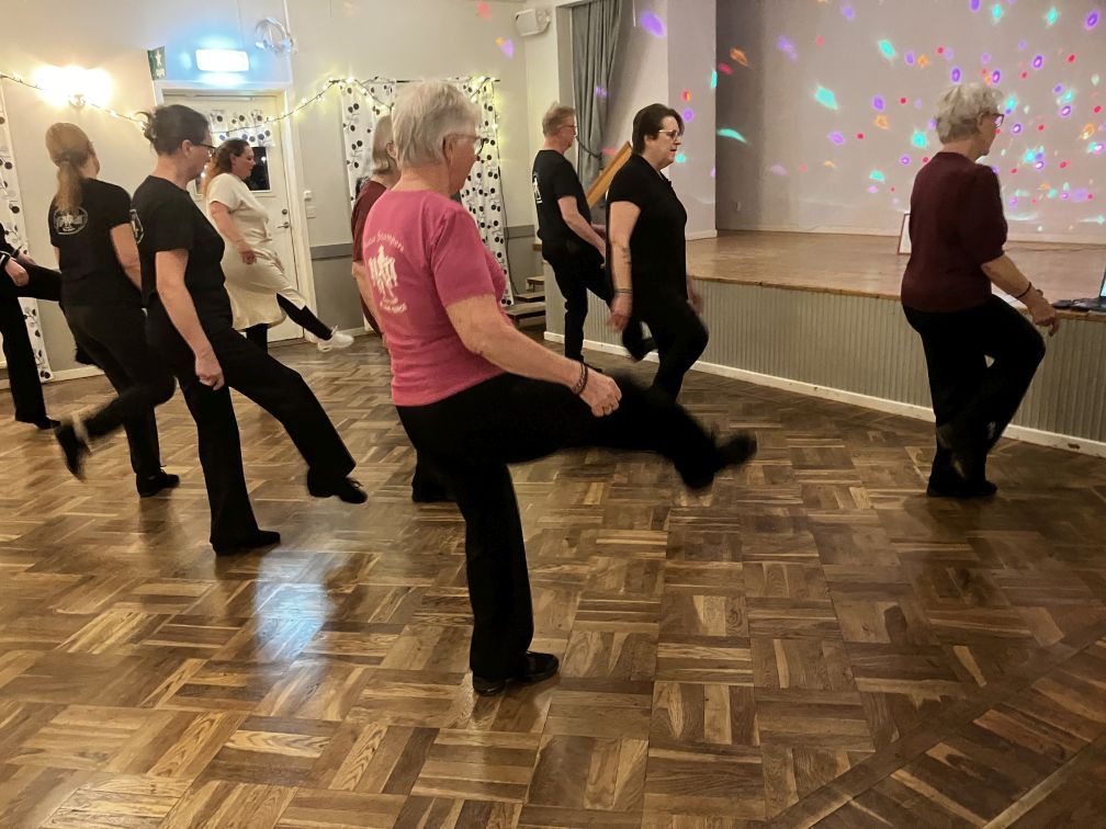 Jan26_30_4 Här sparkas det åt alla håll