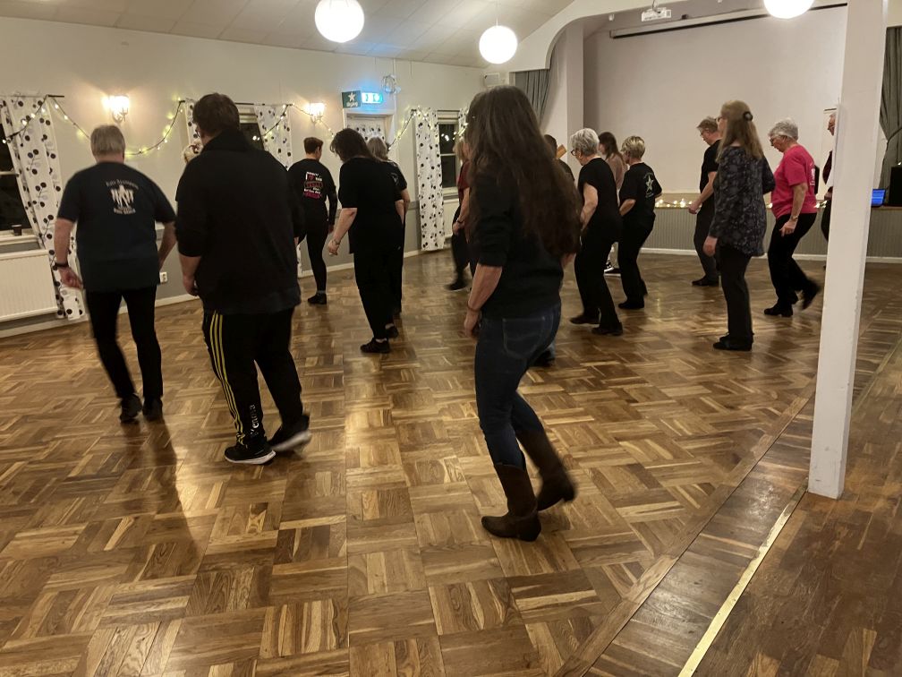 Teknik_5 Sedan blev det dans varvat med fika